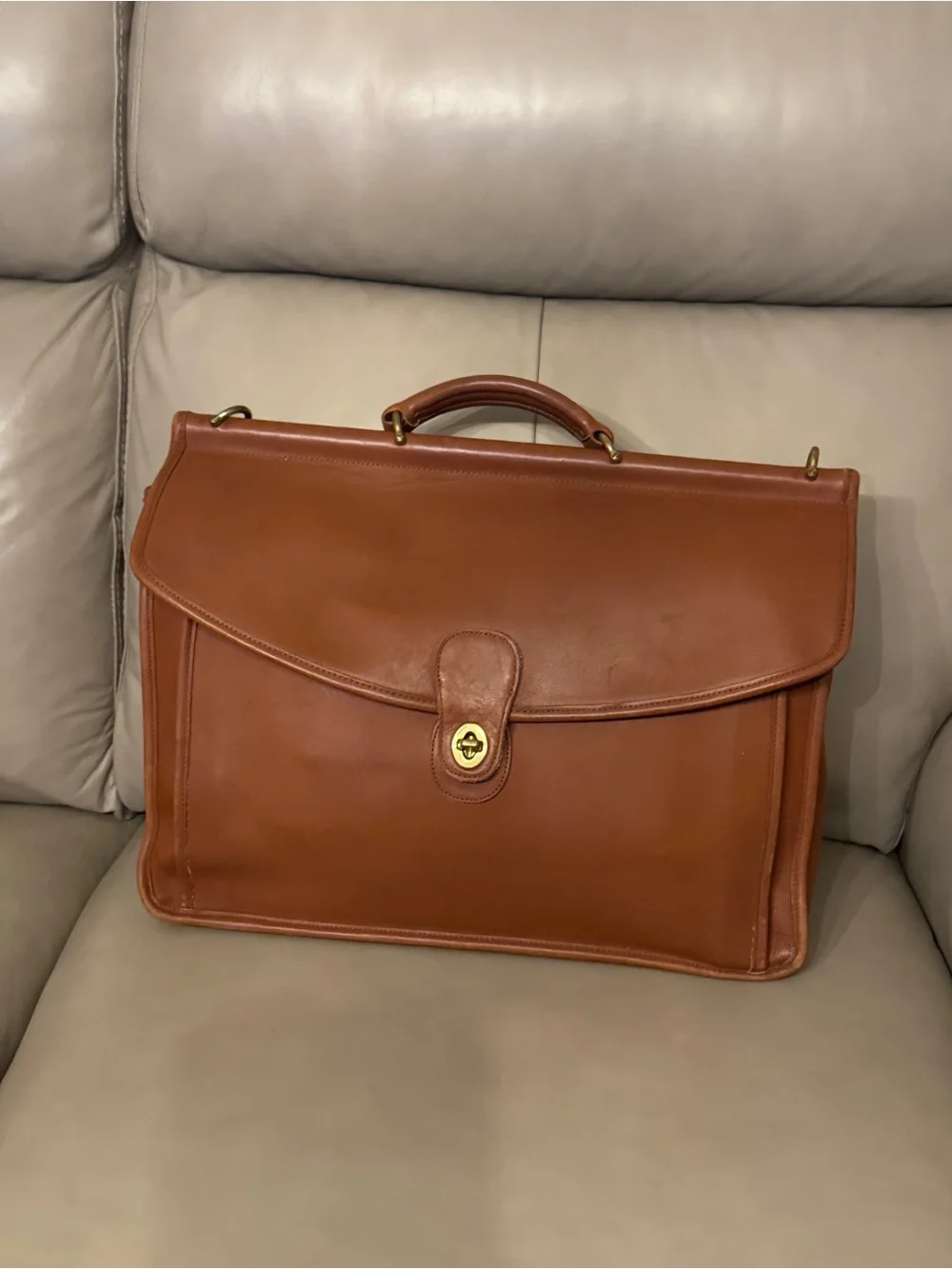 Coach vintage unisex Men's Leather Briefcase in Cognac B6C-5266